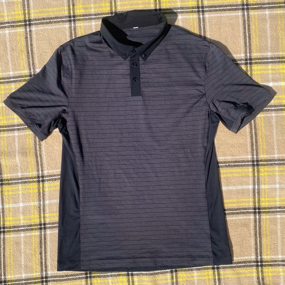 Lululemon Mens Athletic Black with Metallic Stripes Collared Polo Shirt - Picture 2 of 6